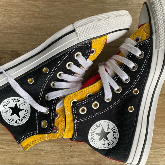 Womens size 7, mens size 5 chuck taylor high top converse double layer tongue - Picture 2 of 6